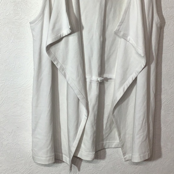 Fabletics - Sz M - soft inside hoodie waterfall vest - waist band adjustable - Picture 5 of 6